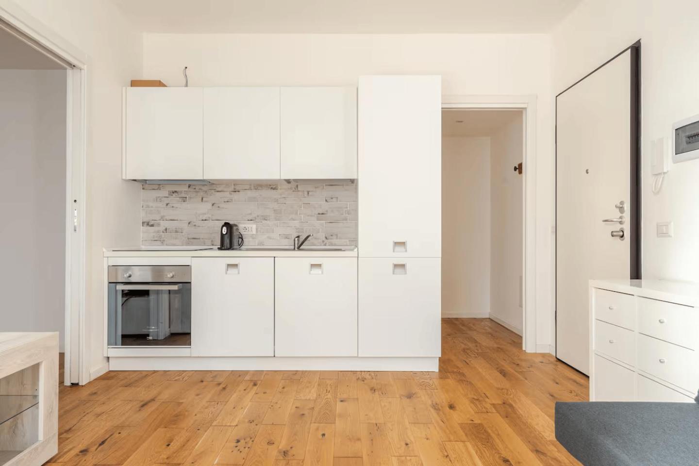 Crystal Mi With Xxl Shower Milan