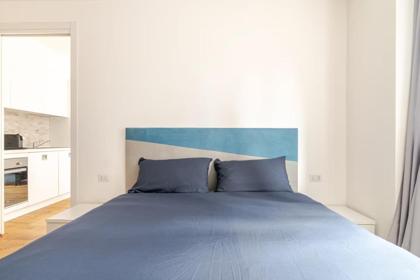 Crystal Mi With Xxl Shower Apartment Milan